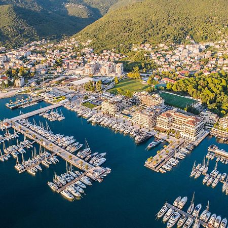Porto Montenegro Residences Tivat Eksteriør bilde