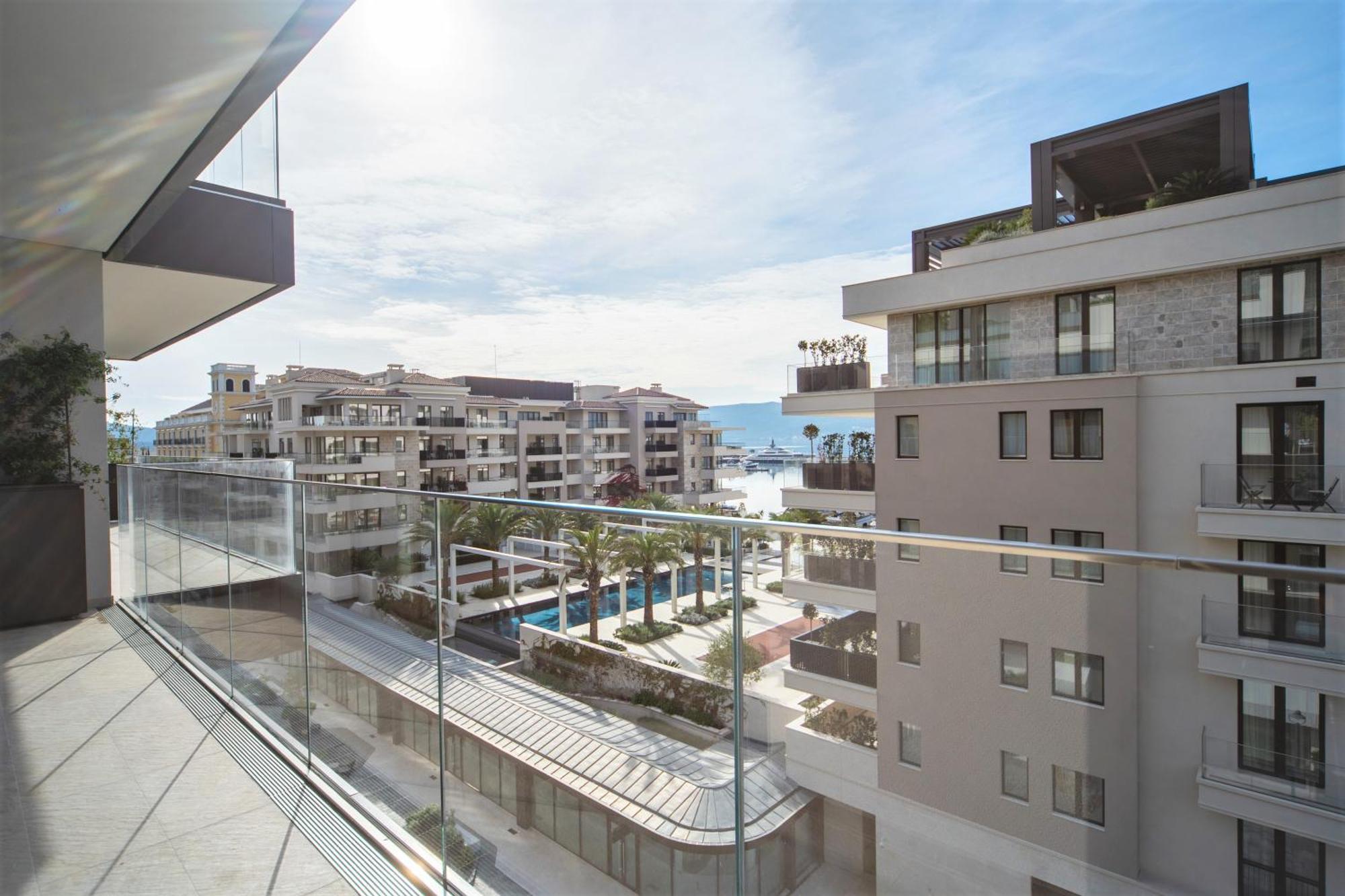 Porto Montenegro Residences Tivat Eksteriør bilde